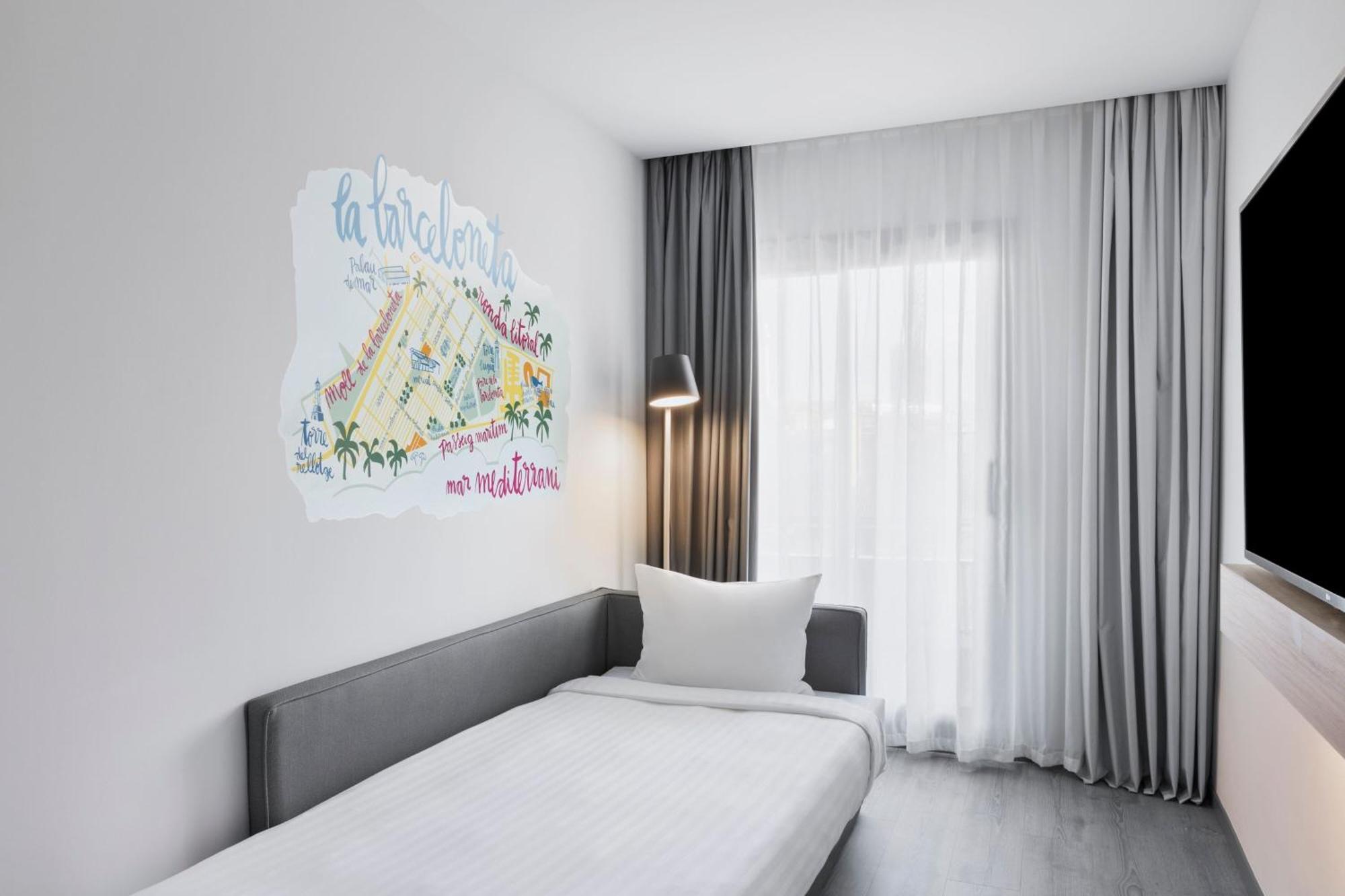 Moxy Twin Room Sofa Bed Balcony