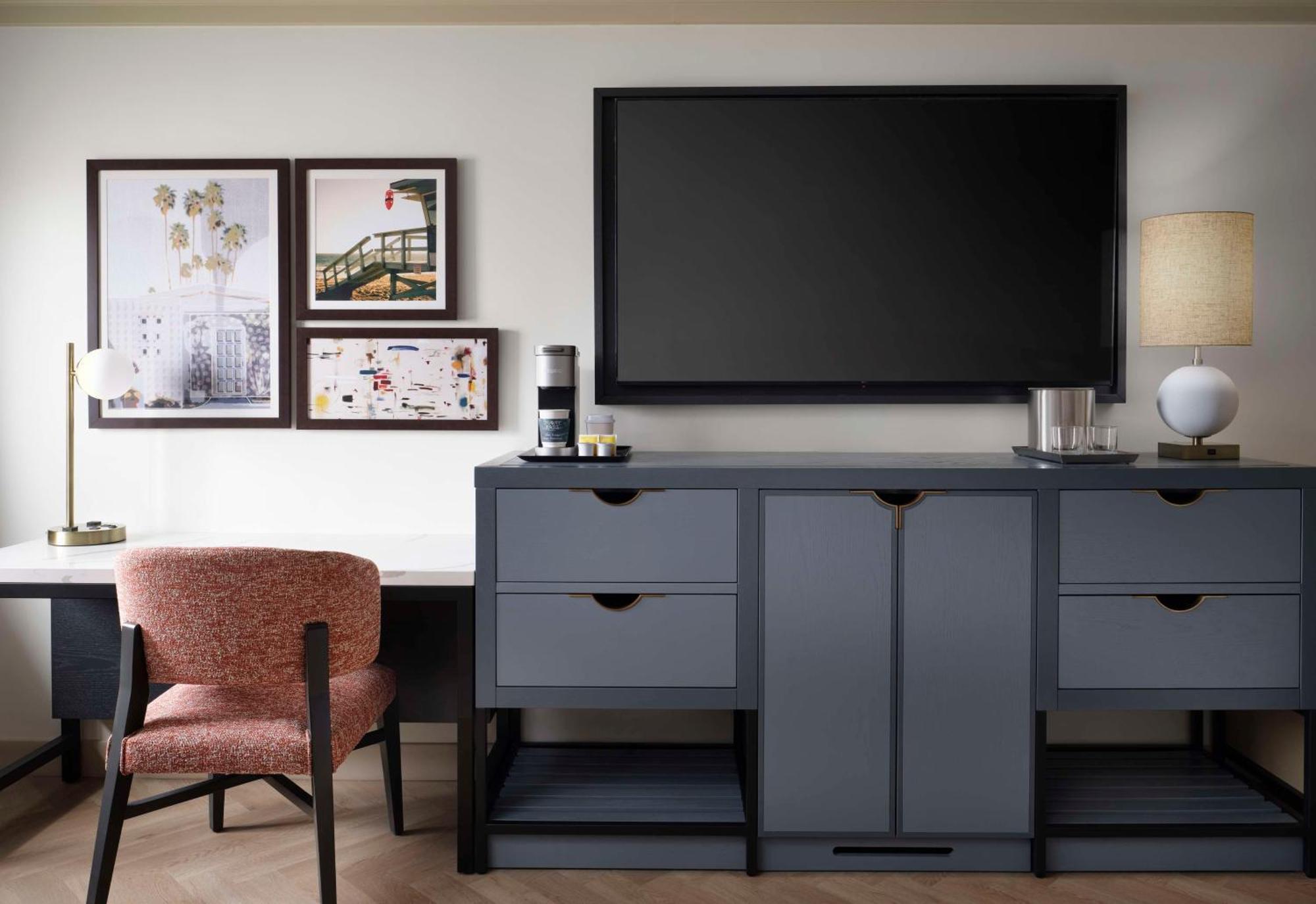 Deluxe - King