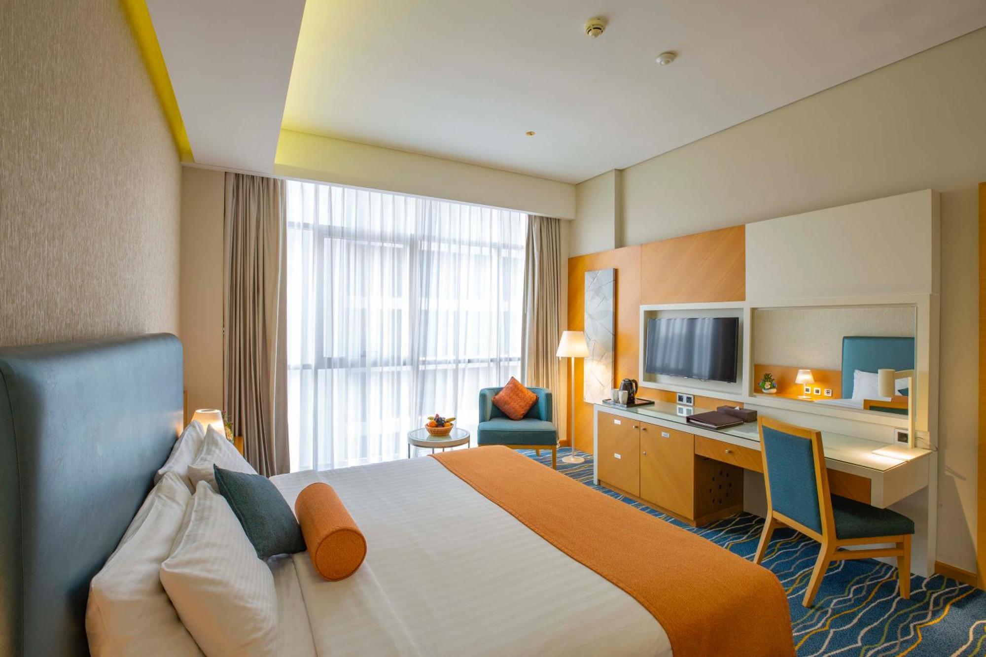 Superior King Room with 20% Discount on Laundry and 15% Discount on Food & Beverage,1636780099:JPEG
