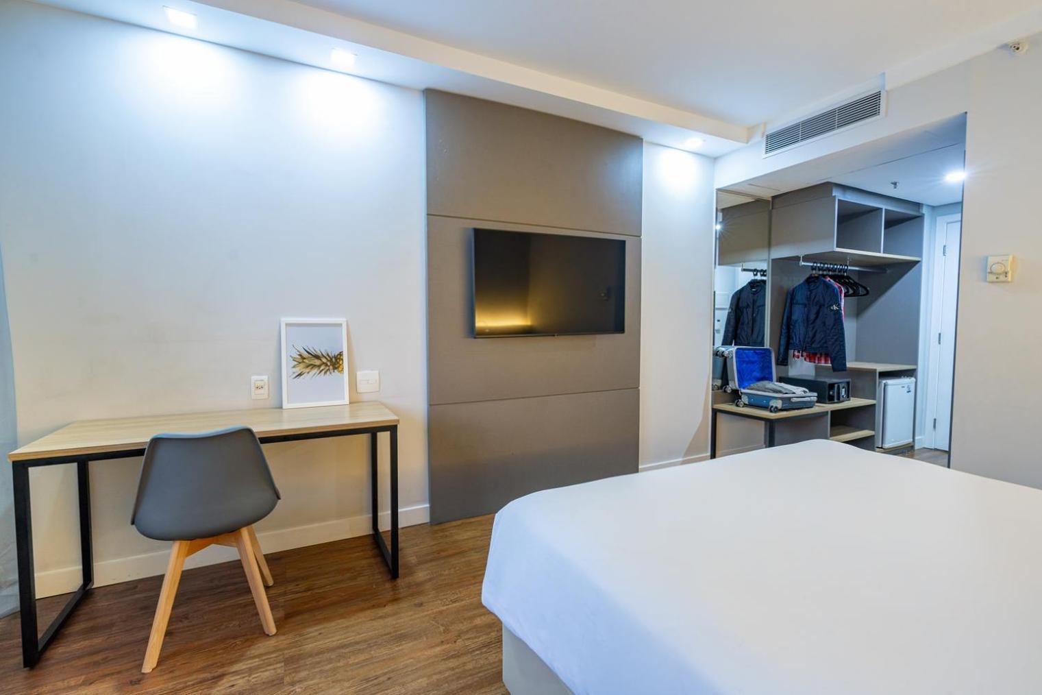Luxury Double Room 1 Queen Bed
