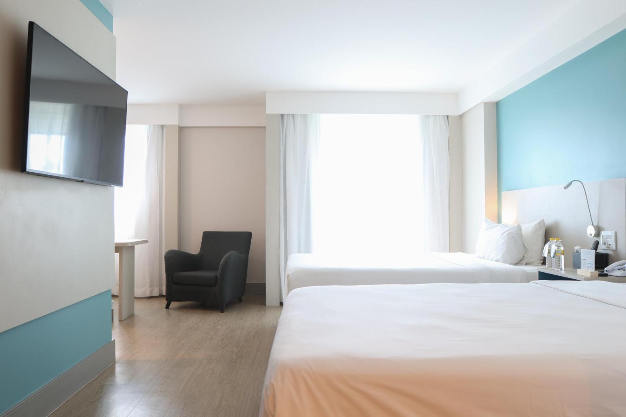 Twin Superior Suite Disability Access
