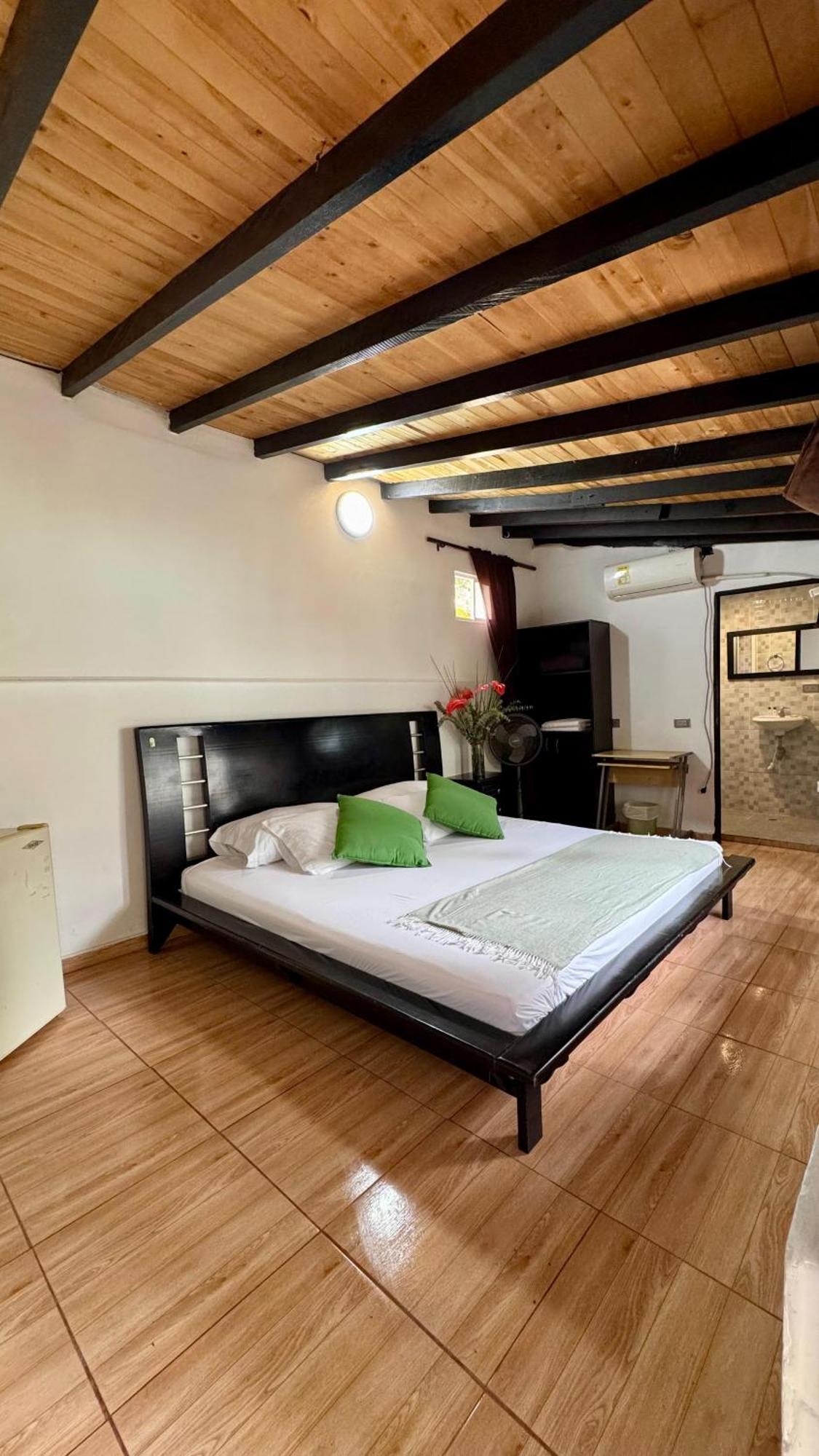 Superior Queen Room