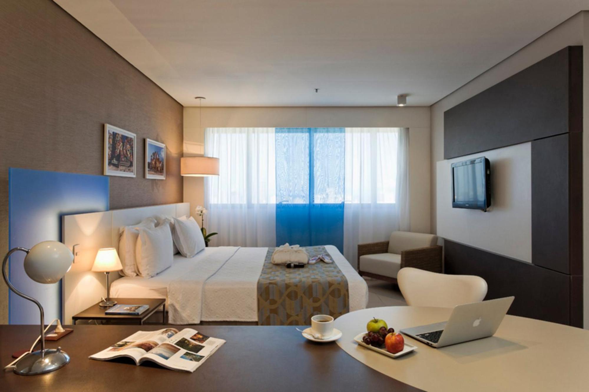 Standard Double 1 King Bed