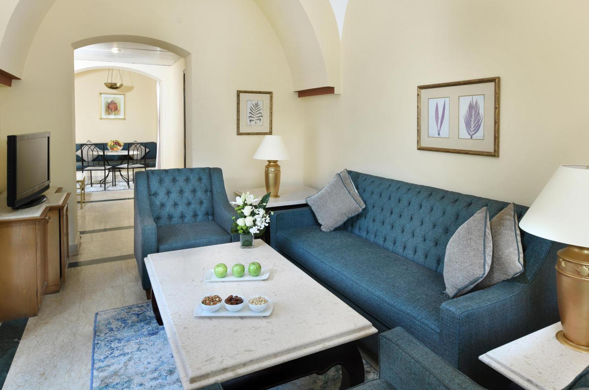 Junior Suite,1662426968:JPEG