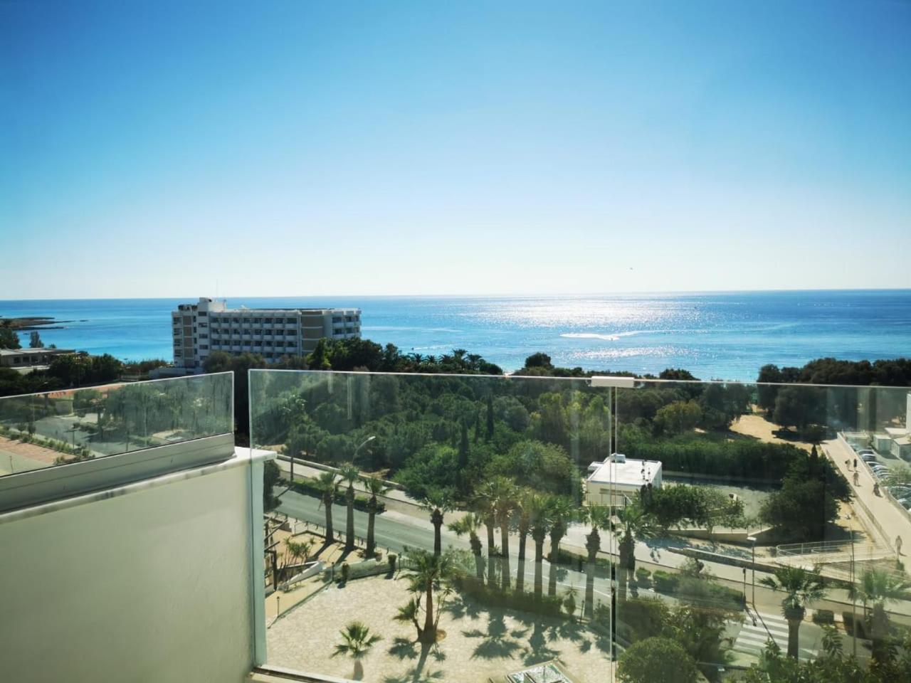 Deluxe Double Room with Sea View,1666676933:JPEG