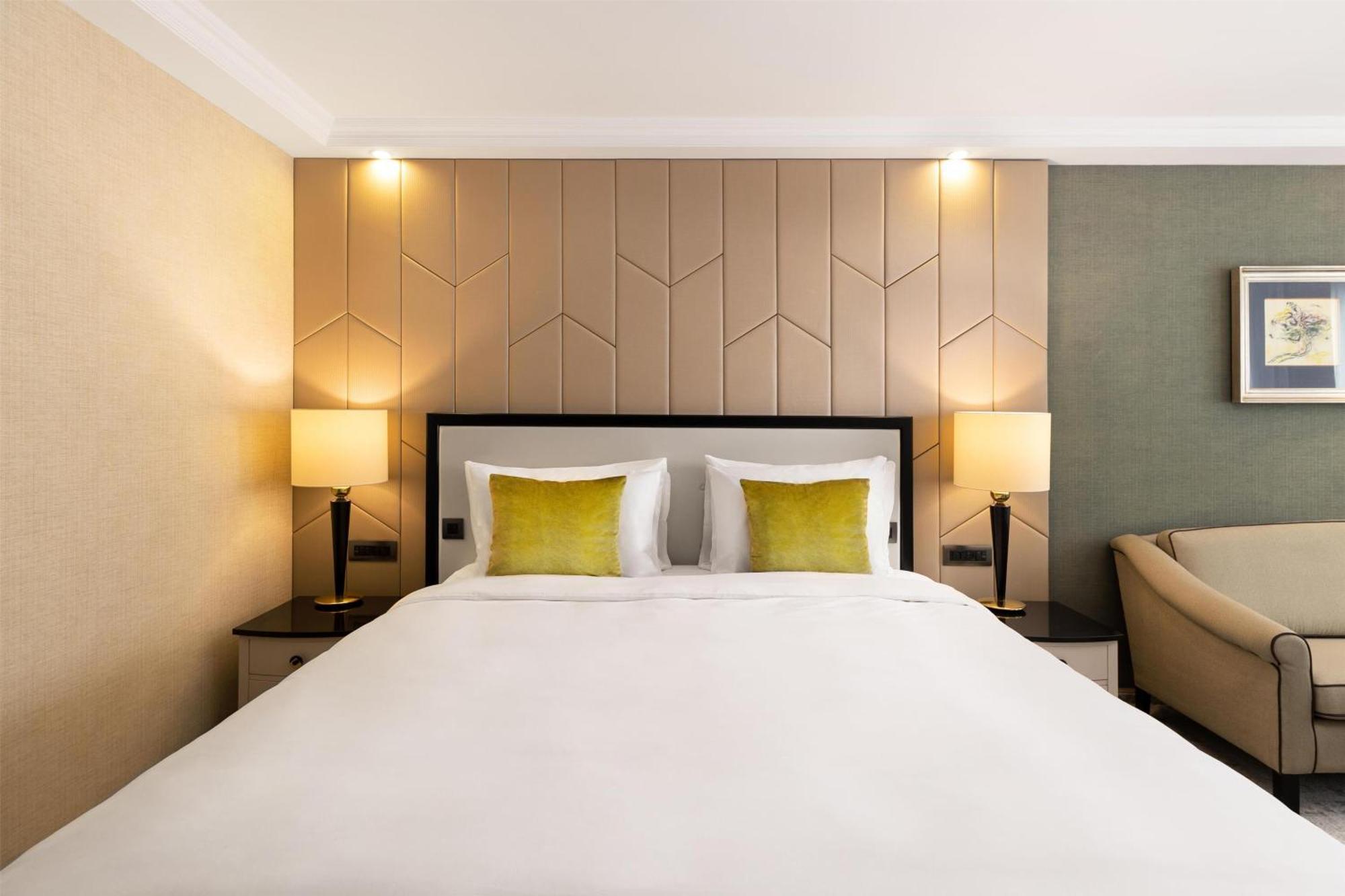 Deluxe Room Park View