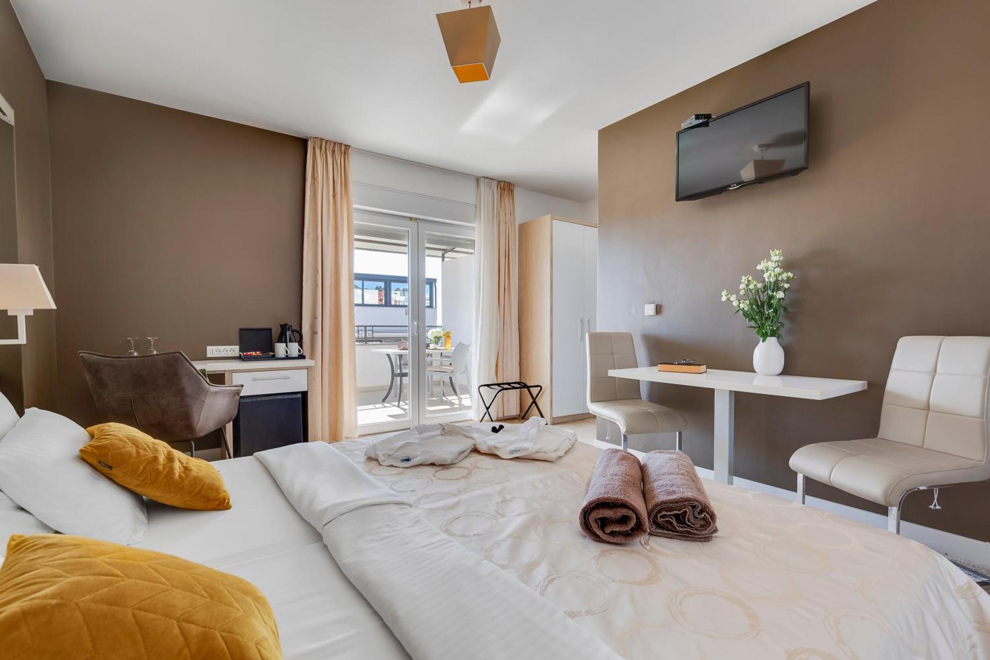 Superior Double Room Balcony