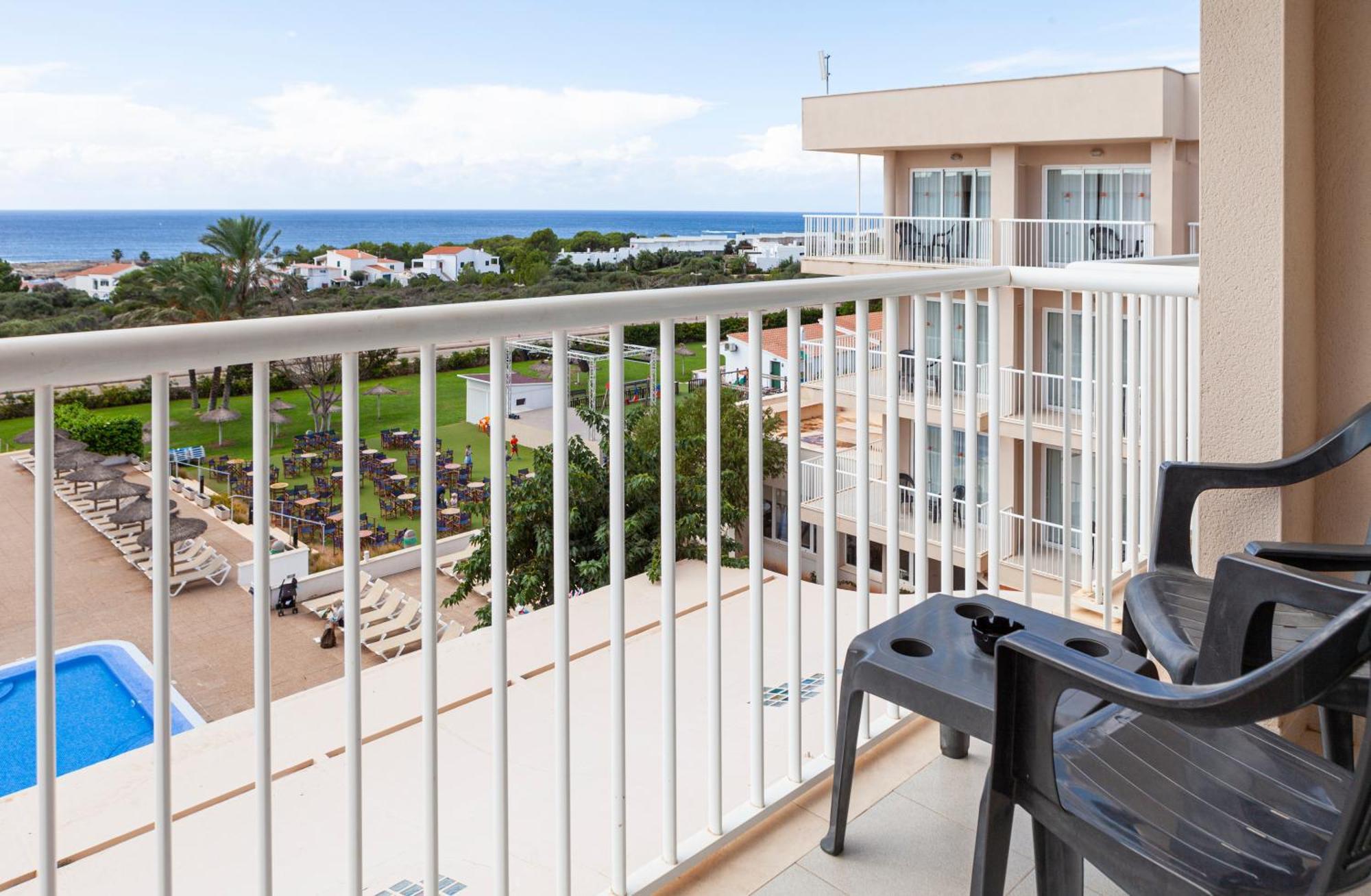 Twin Room Sea View