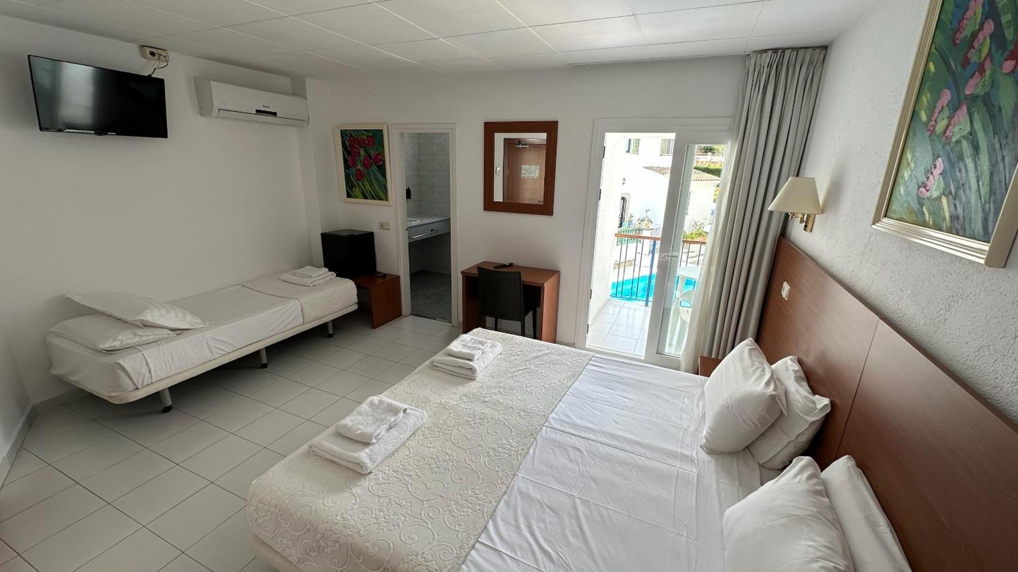 Triple Room,1676734158:JPEG