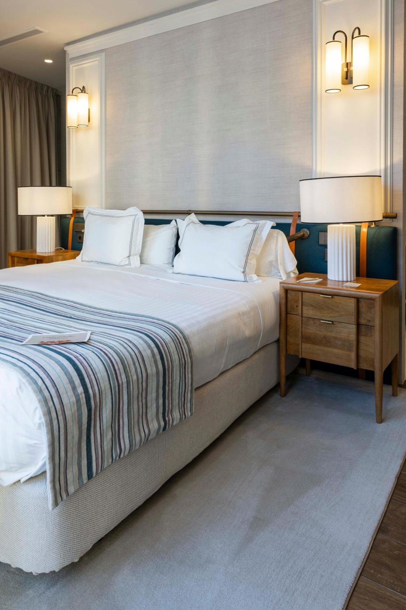 Triple Room,1679564458:JPEG
