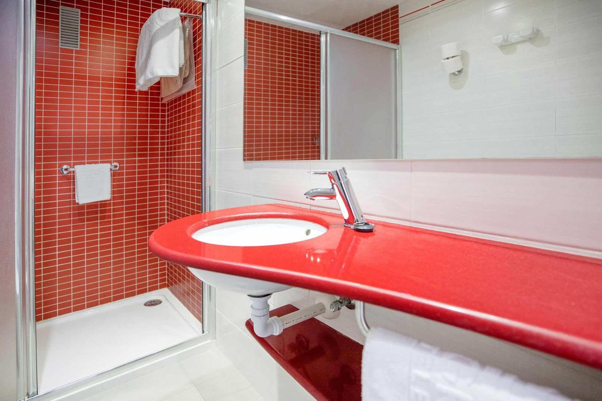 Double or Twin Room Extra Bed,1697789981:JPEG