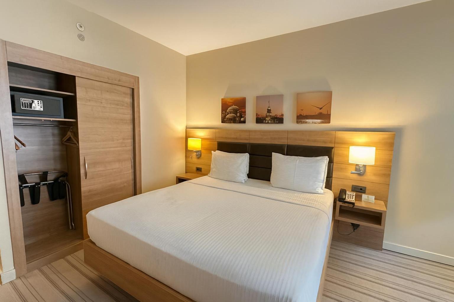 King Room