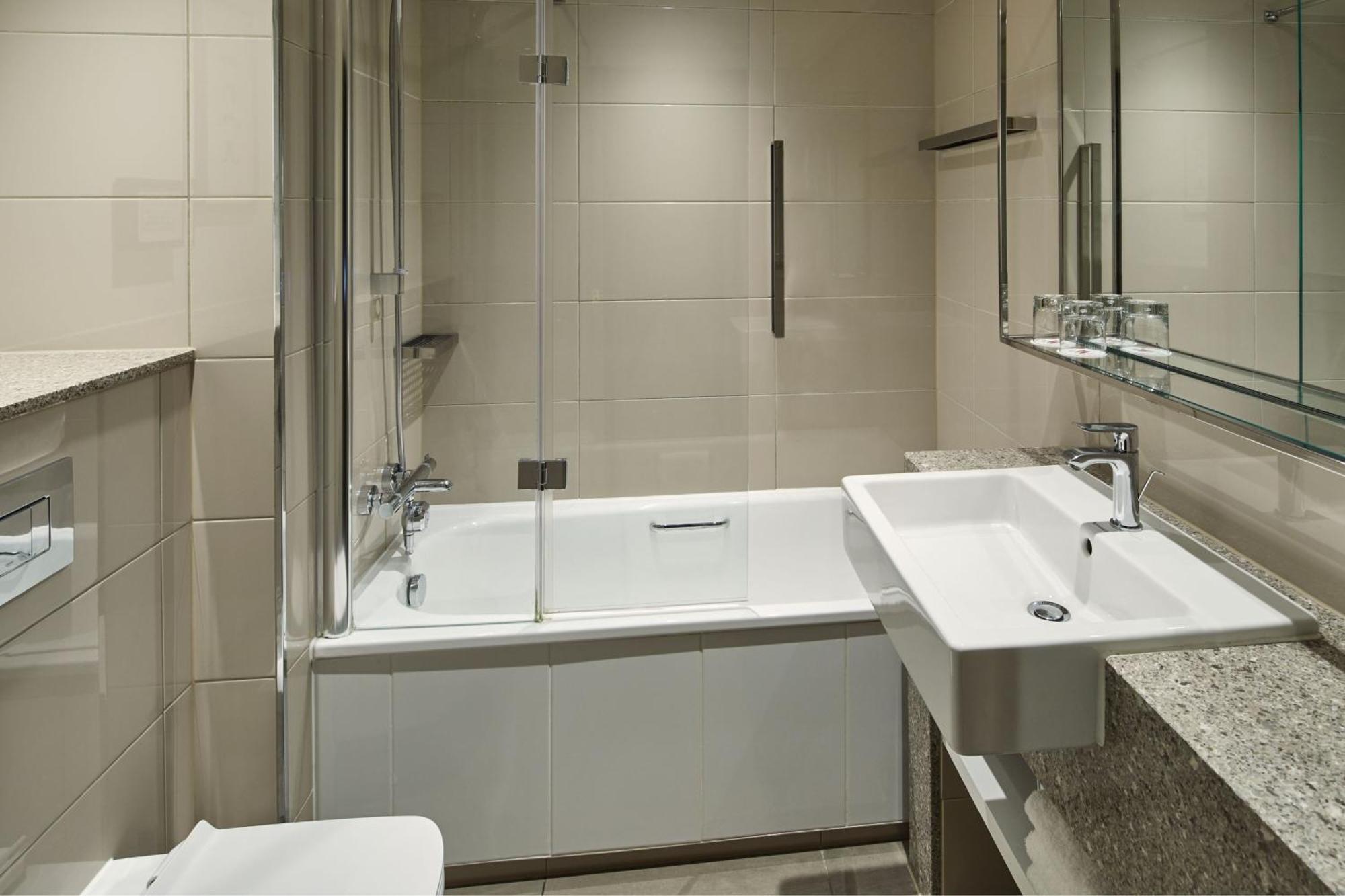 Executive Room M Club Lounge Access Balcony