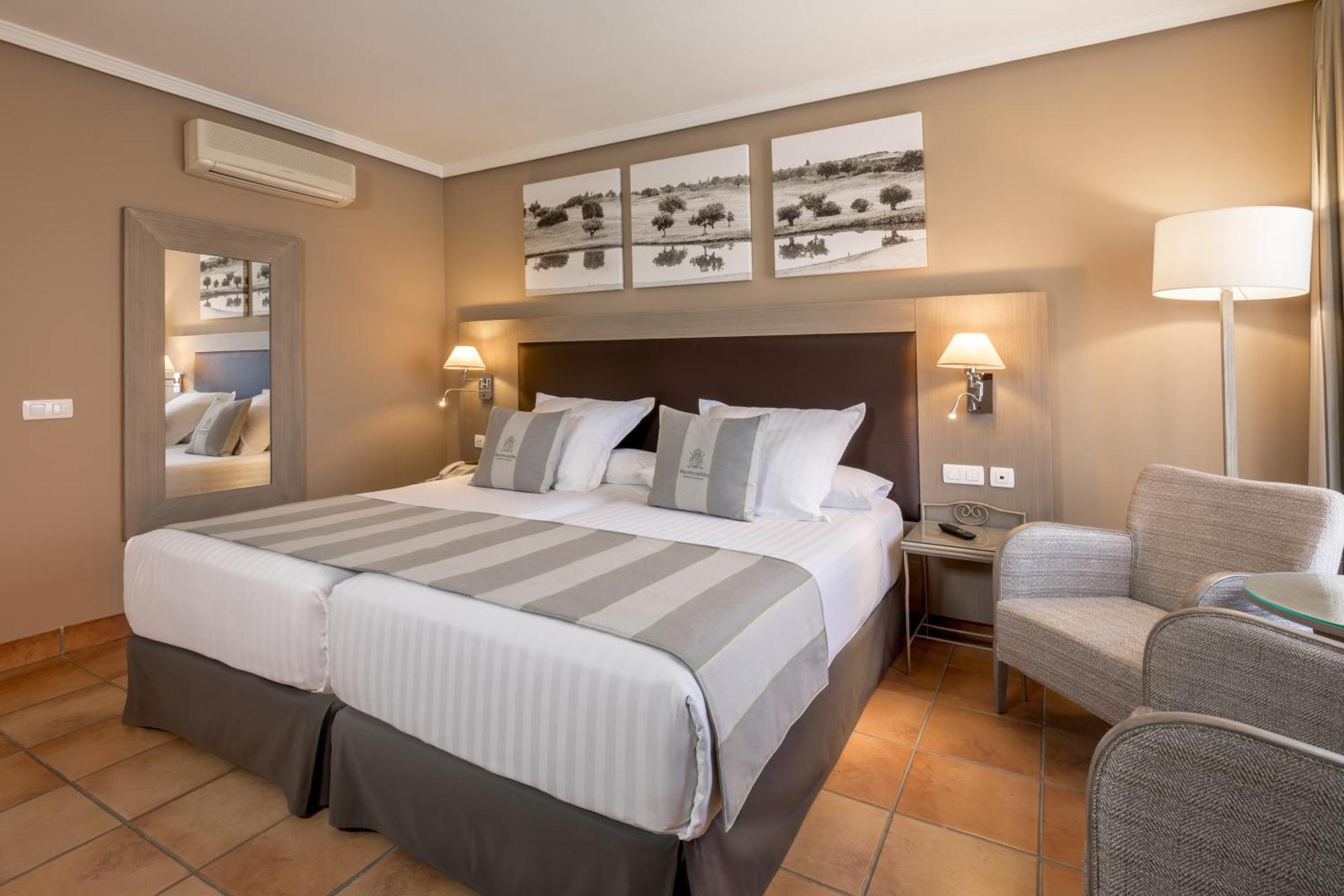 One-Bedroom Villa (2 adults + 1 child),1207751185:JPEG