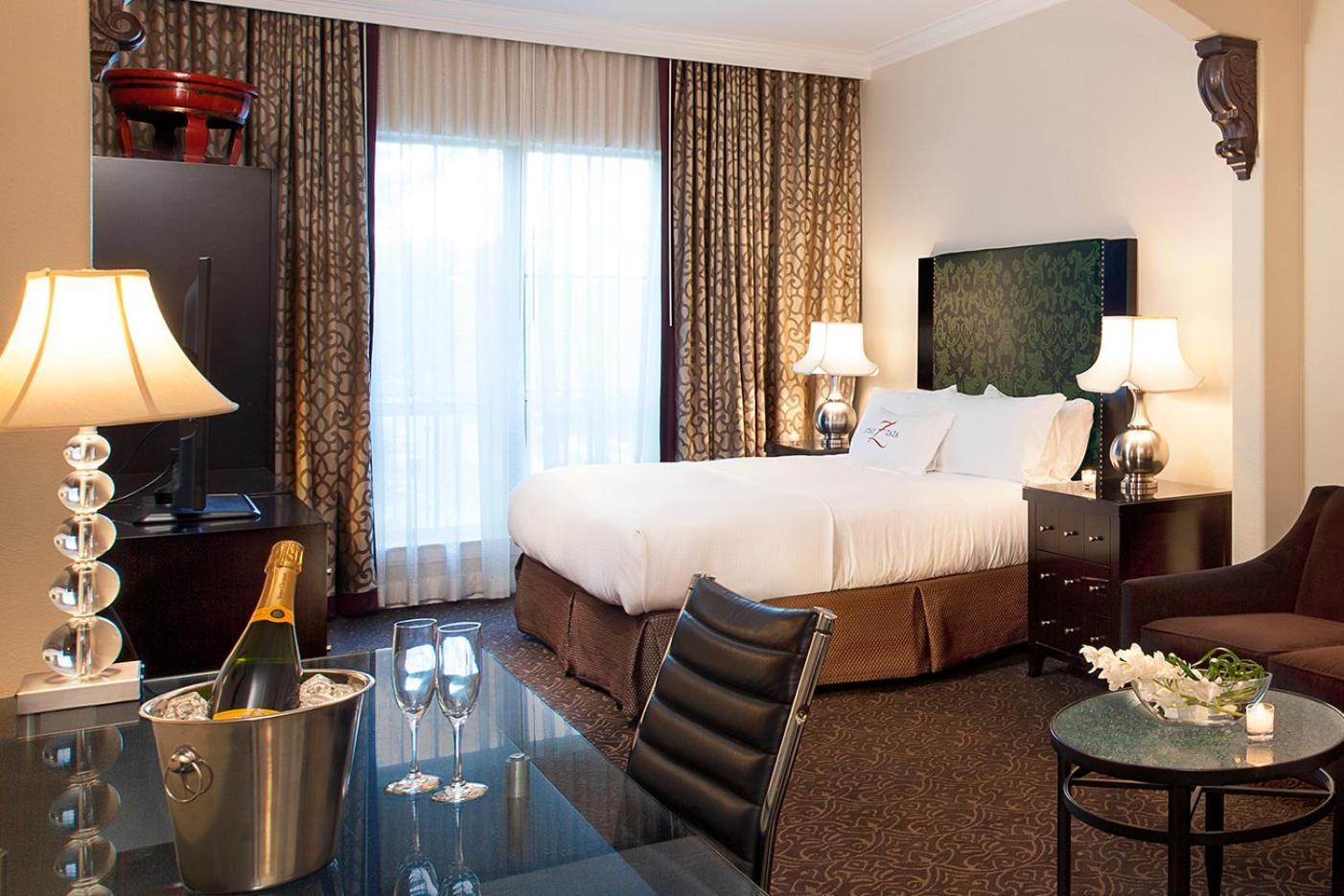 Signature Suite of Hotel's Choice
