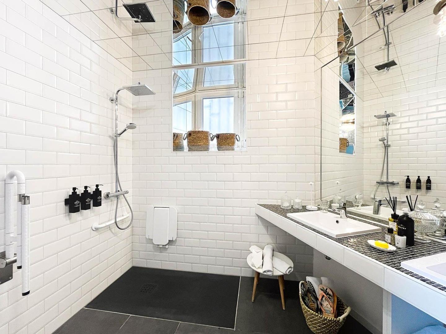 Habitación Doble adaptada para personas con discapacidad - 1 o 2 camas