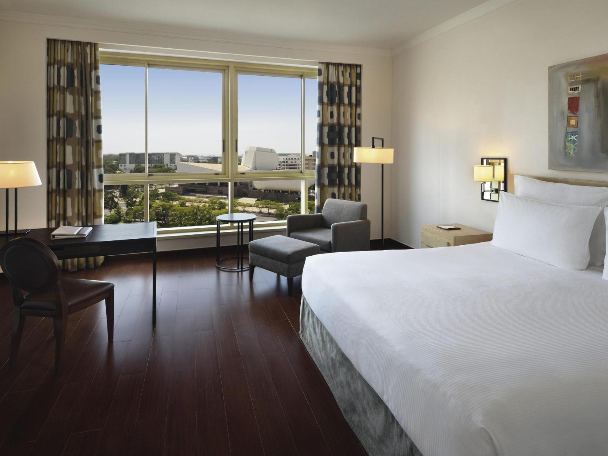 Deluxe King Room,1717082282:JPEG