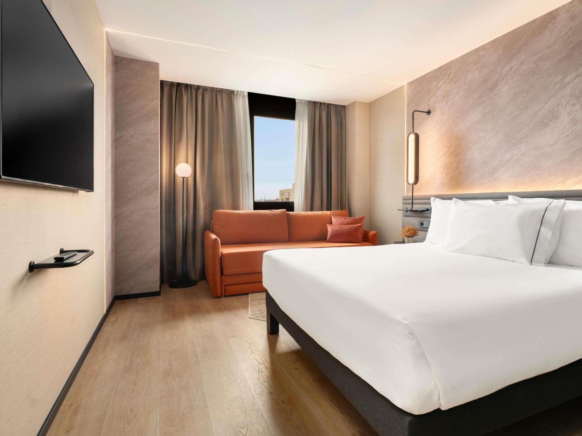 Executive Room with Sofa Bed,1765798709:JPEG