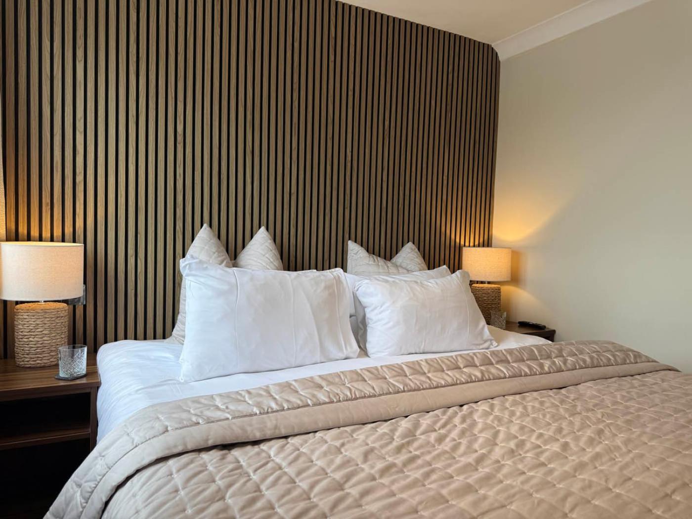 Cosy Double,1742571070:JPEG