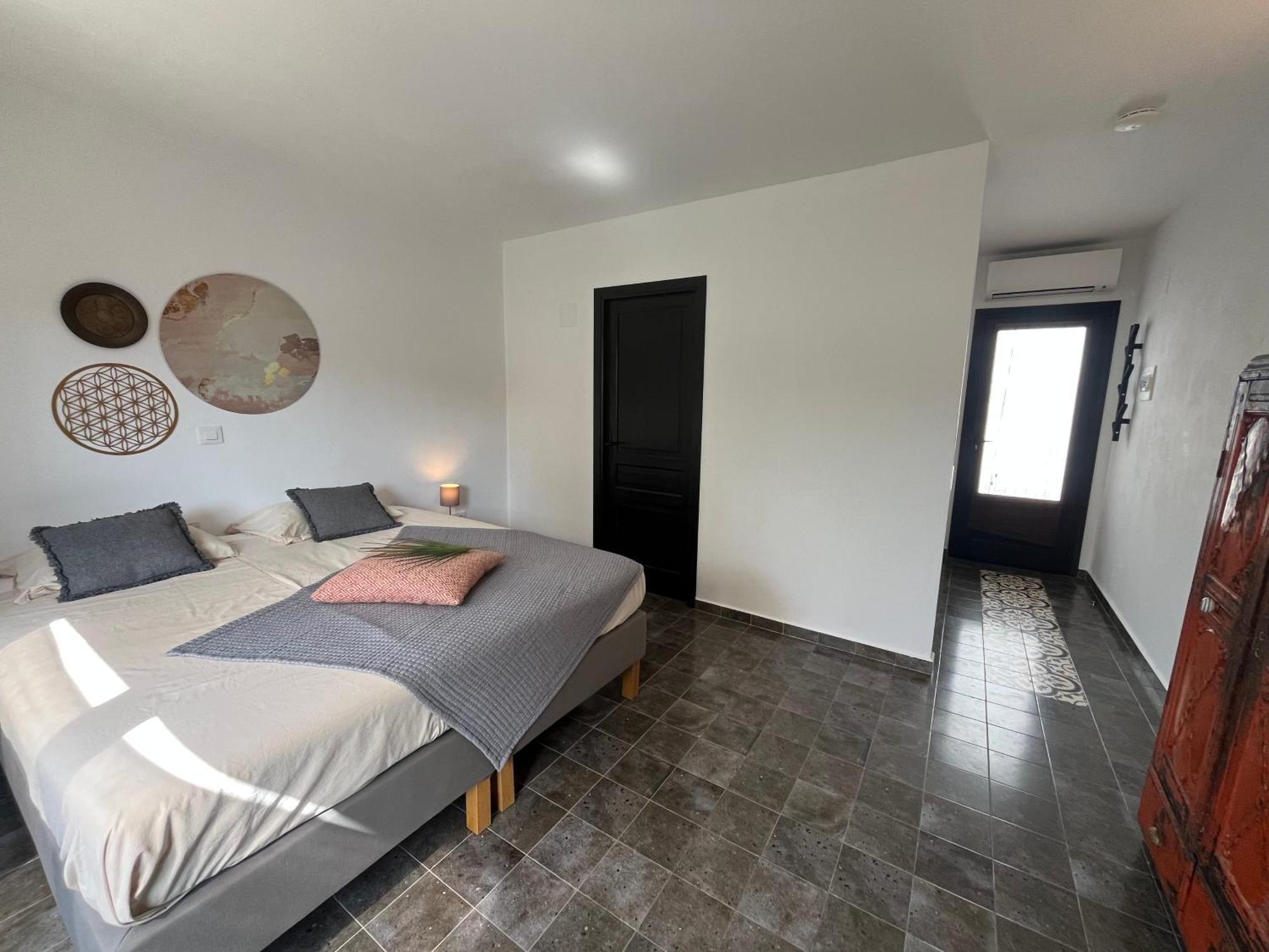 Twin Room Bathroom