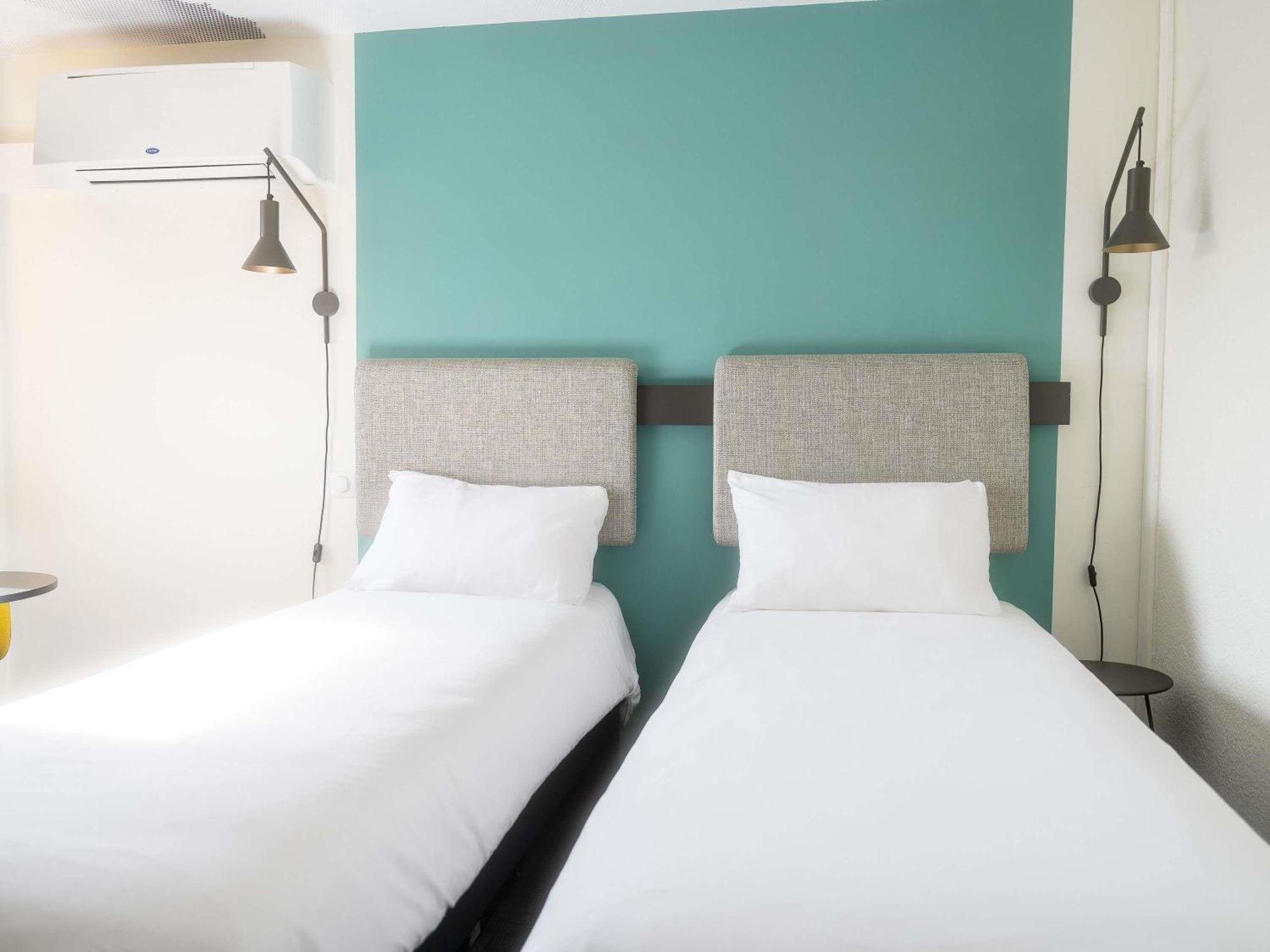 Quarto Twin Standard