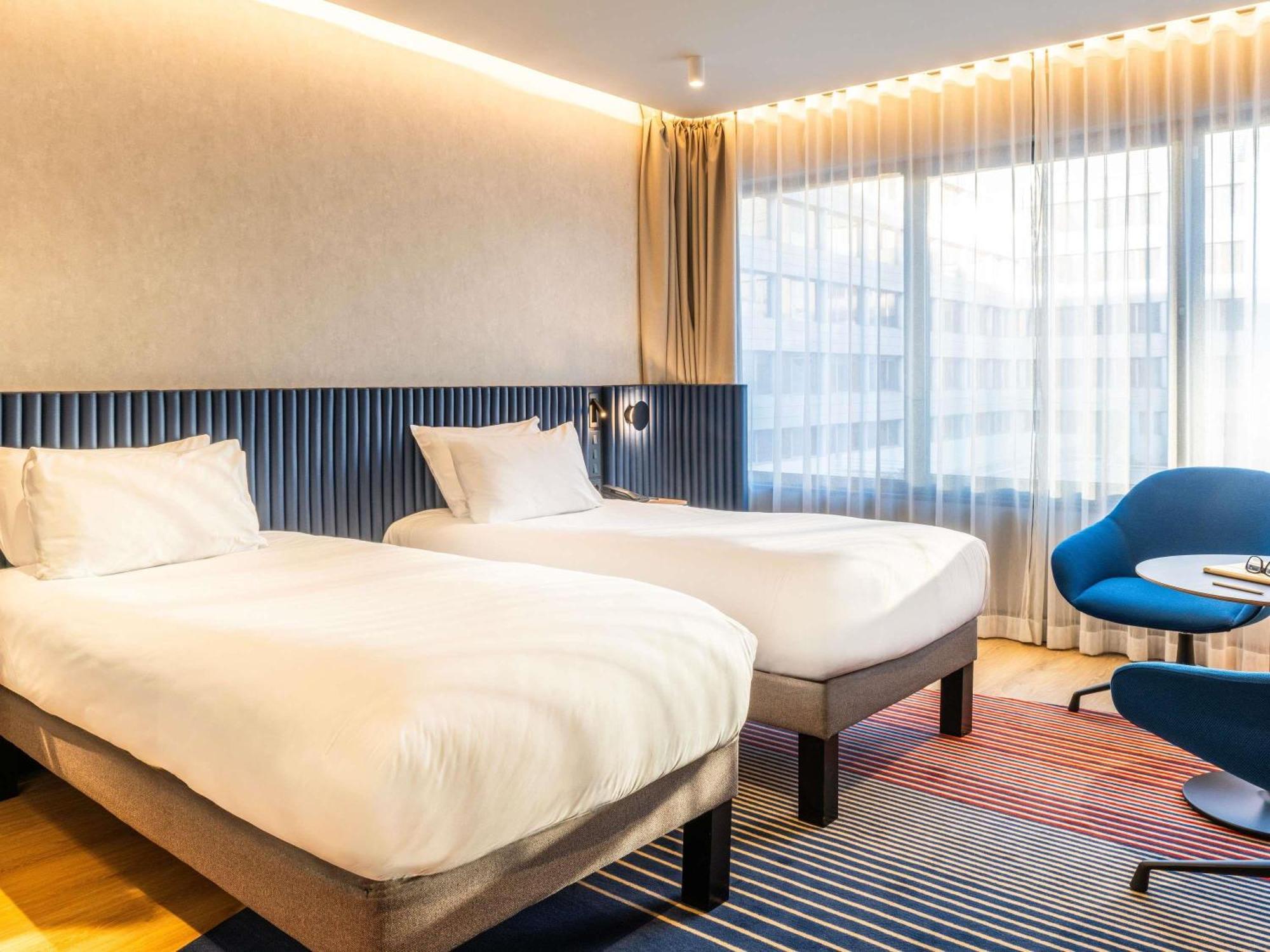 Superior Deluxe Twin Room Two Single Beds the Deluxe Building,1770836317:JPEG
