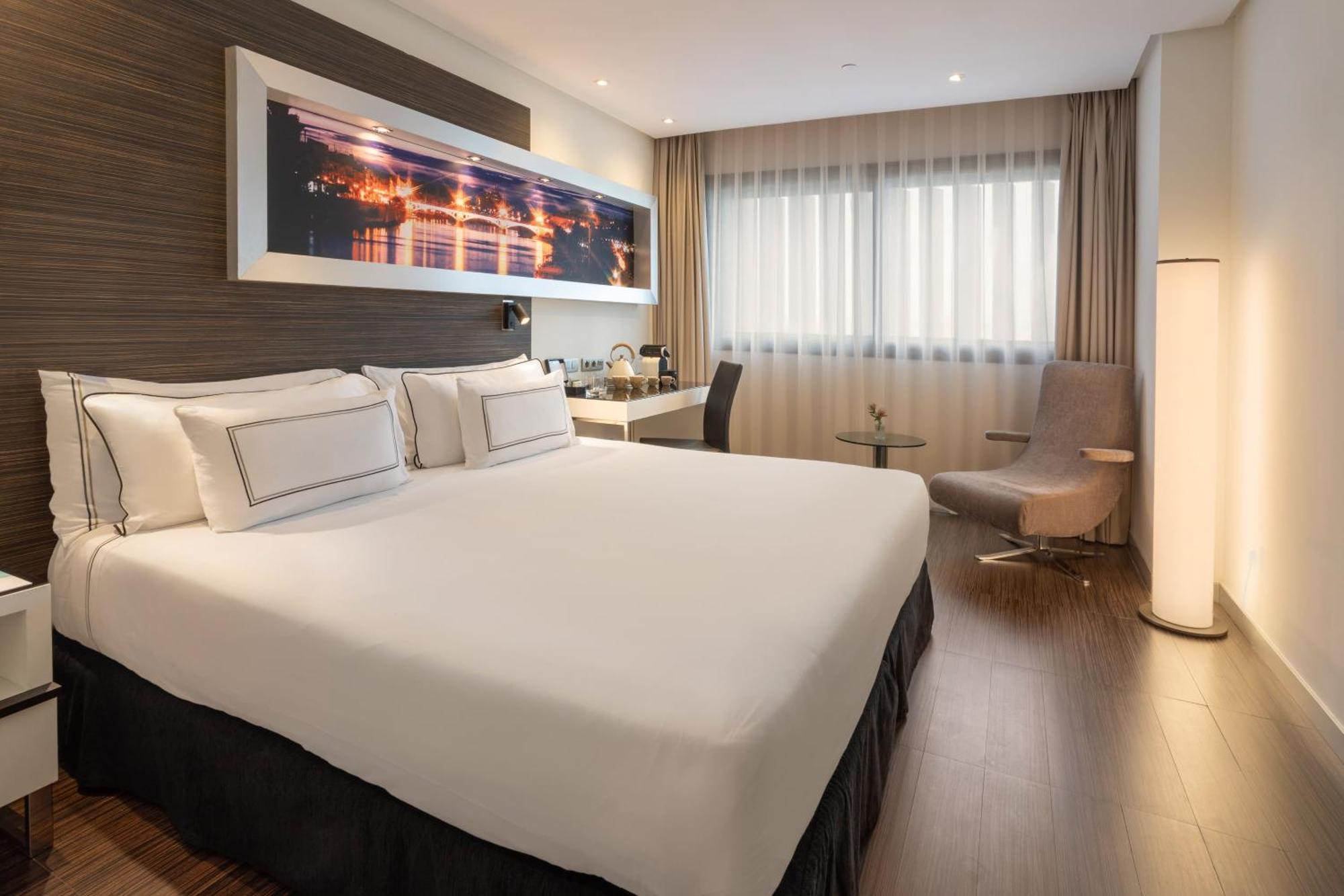 Premium Room,1765799057:JPEG