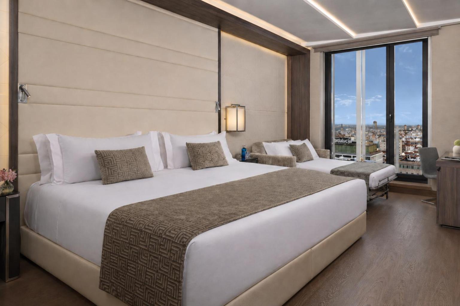 Superior Triple Room