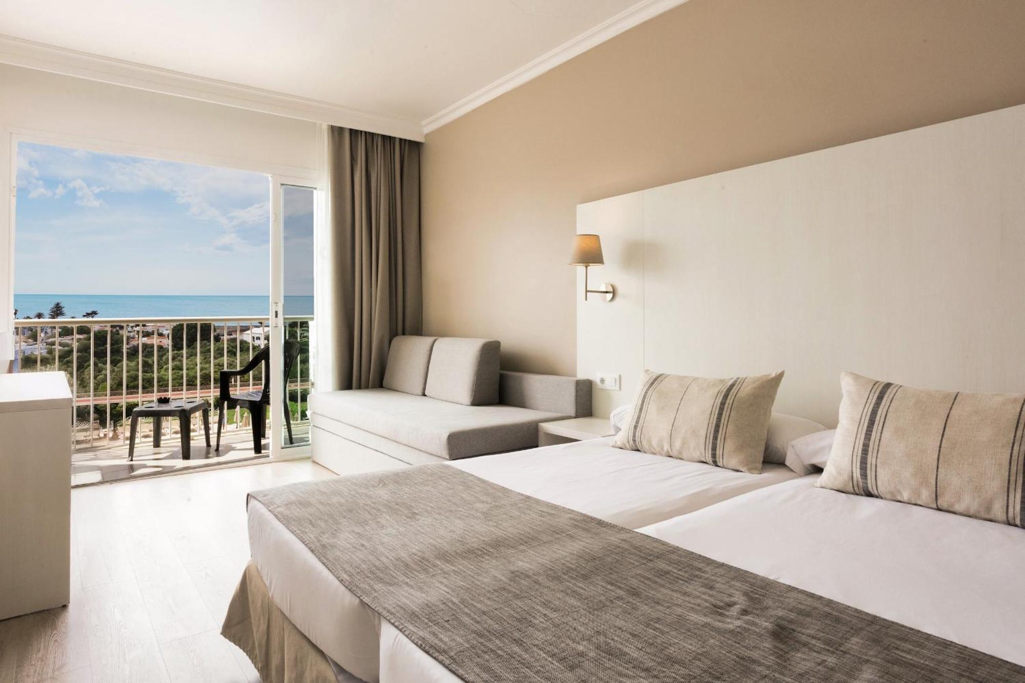 Twin Room Sea View