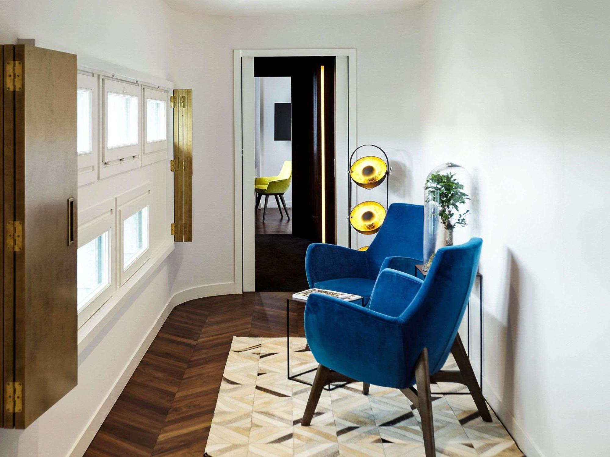 Suite Lit King-Size Exécutive Signature avec Terrasse
