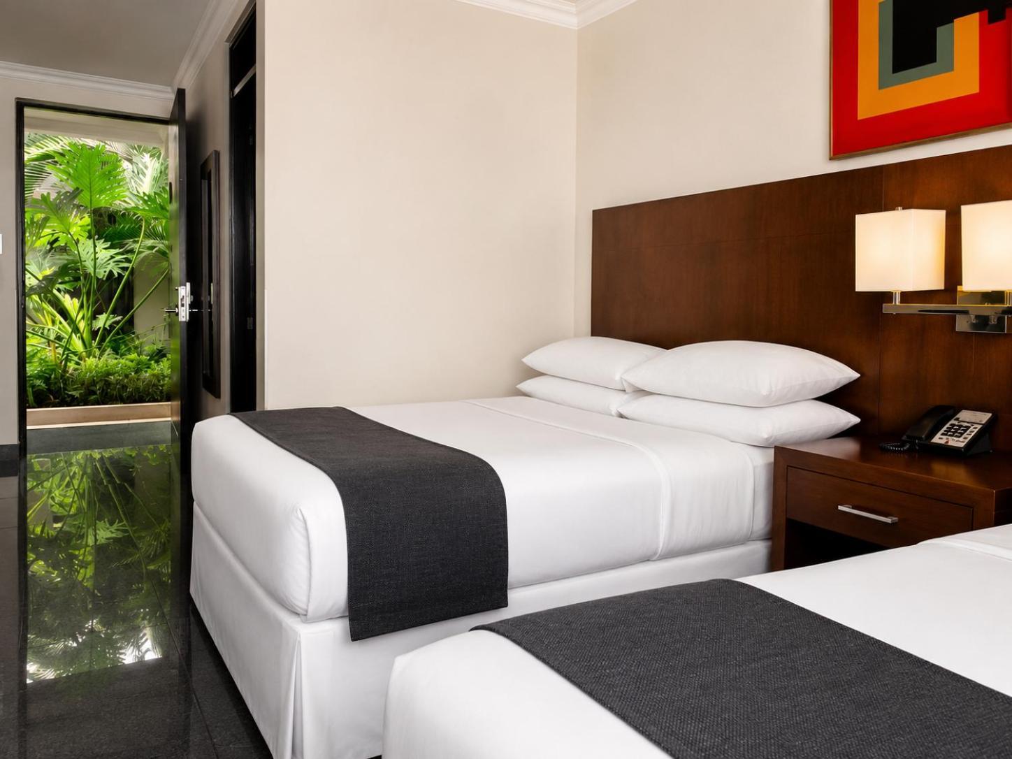 Deluxe Double Room no view