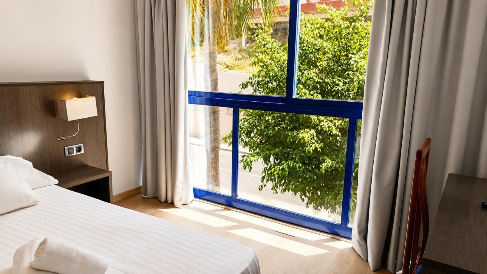 Small Twin Room