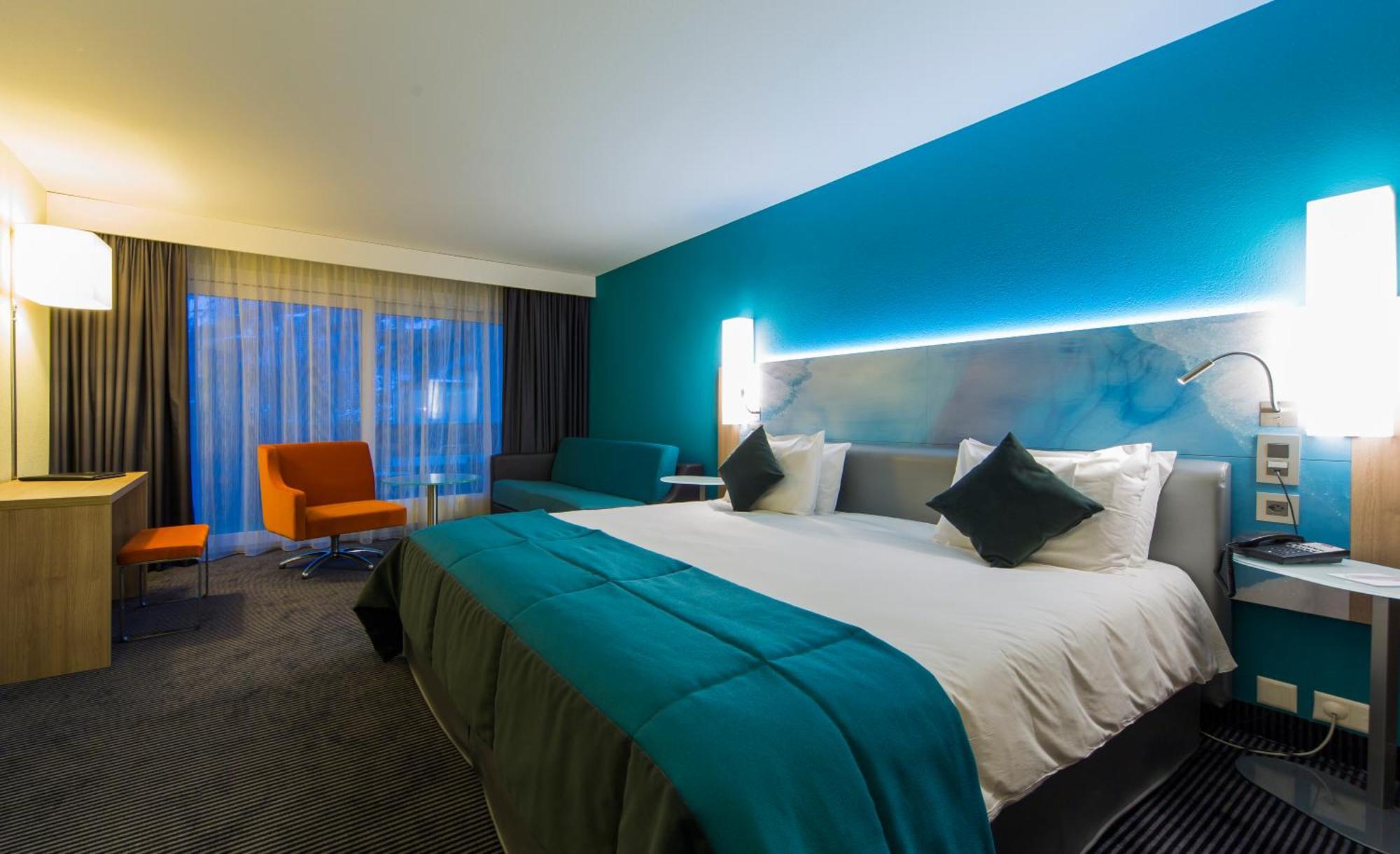 Comfort Room with 1 Double Bed and 1 Sofa Bed with Balcony,1604075120:JPEG