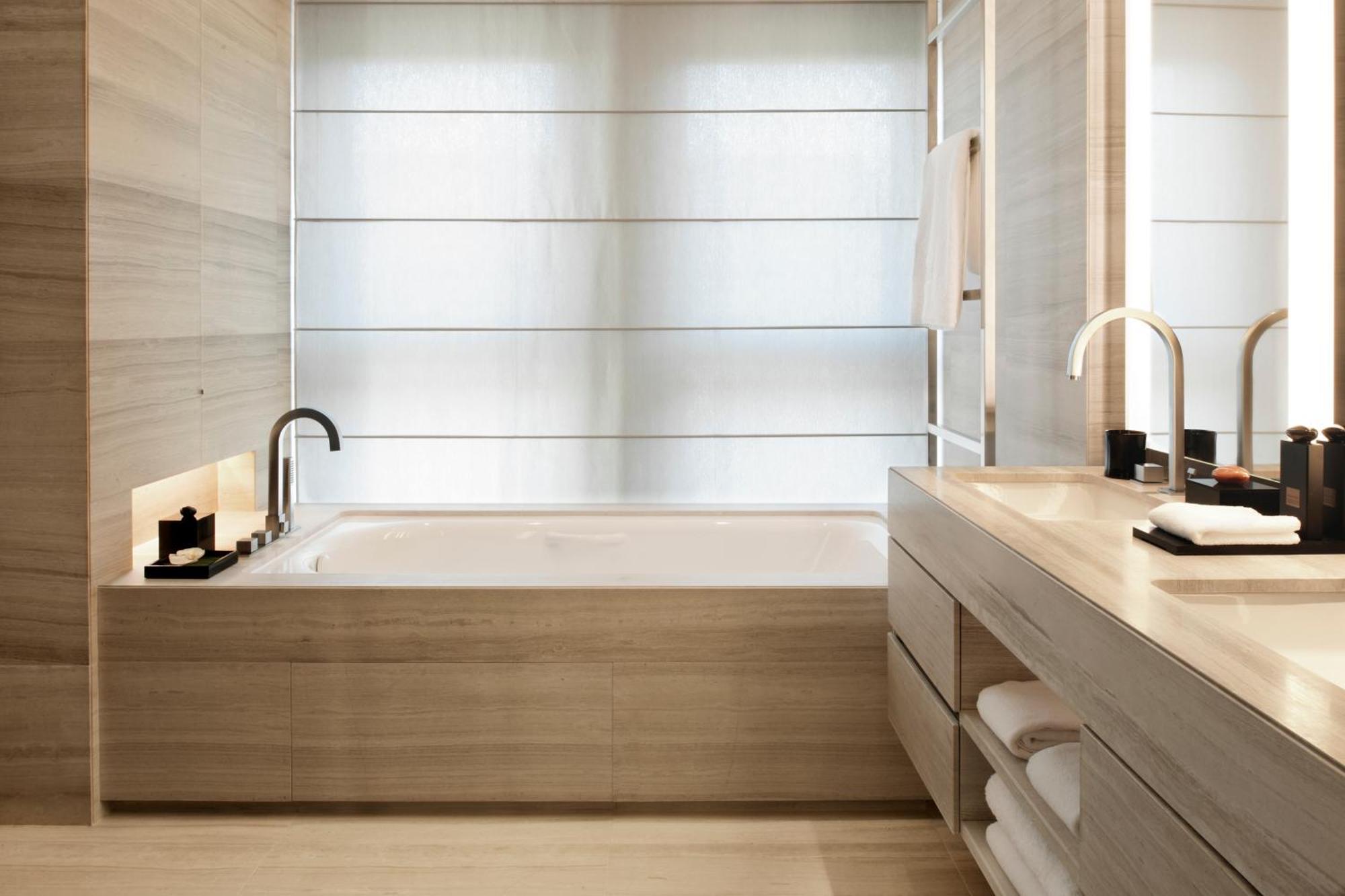 Armani Premiere Superior Room