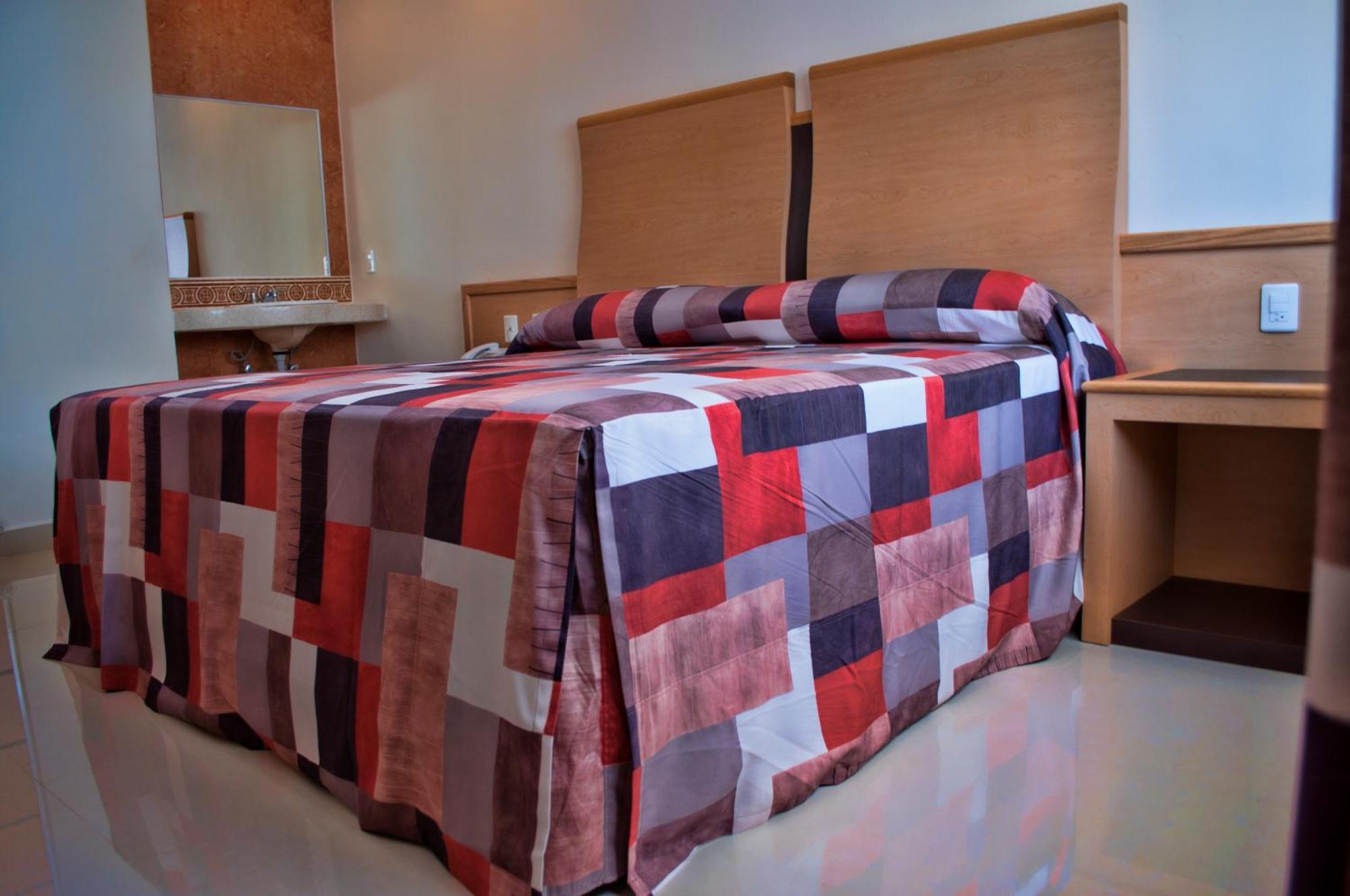 Double Room,1037109118:JPEG