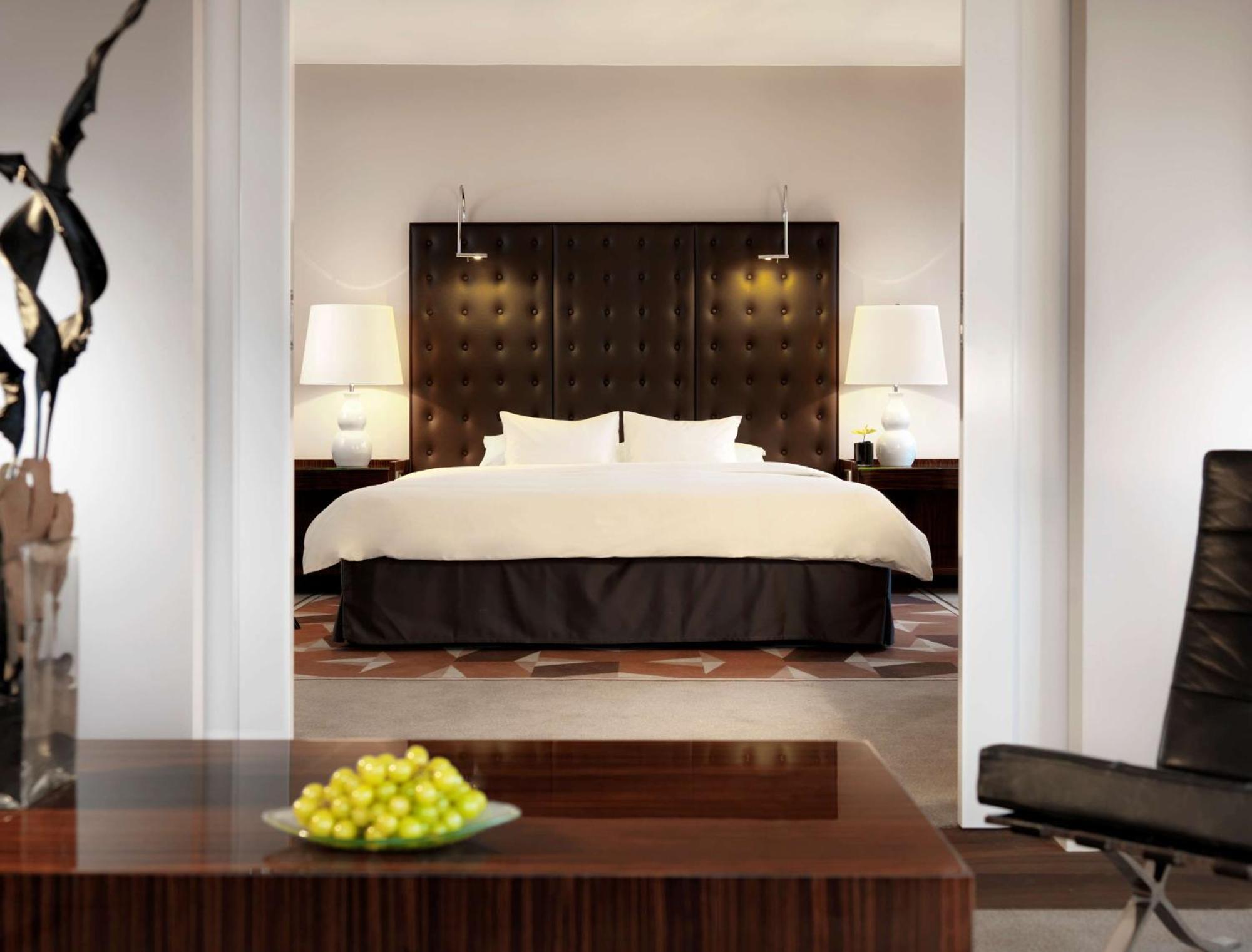 King Suite,1706088227:JPEG