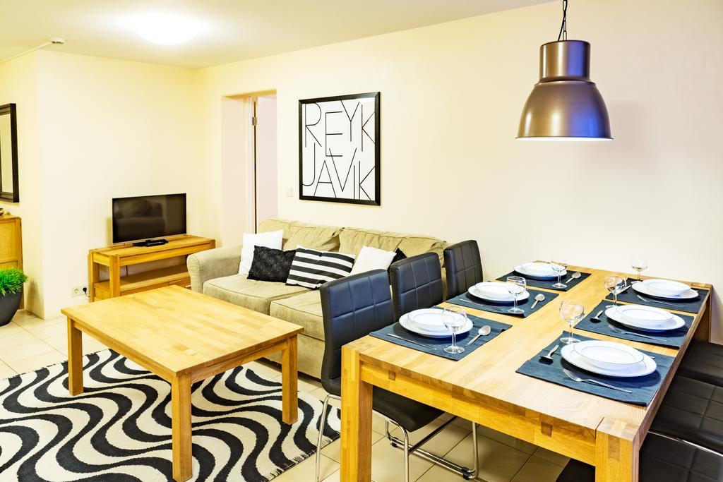 Two-Bedroom Apartment,825069734:JPEG