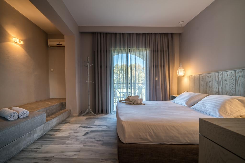 Deluxe Double Room,377528917:JPEG