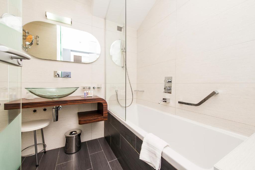 Habitación Doble Clásica con balcón y vistas al mar - 1 o 2 camas
