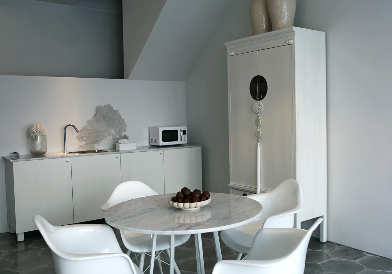 Studio with Sea View
