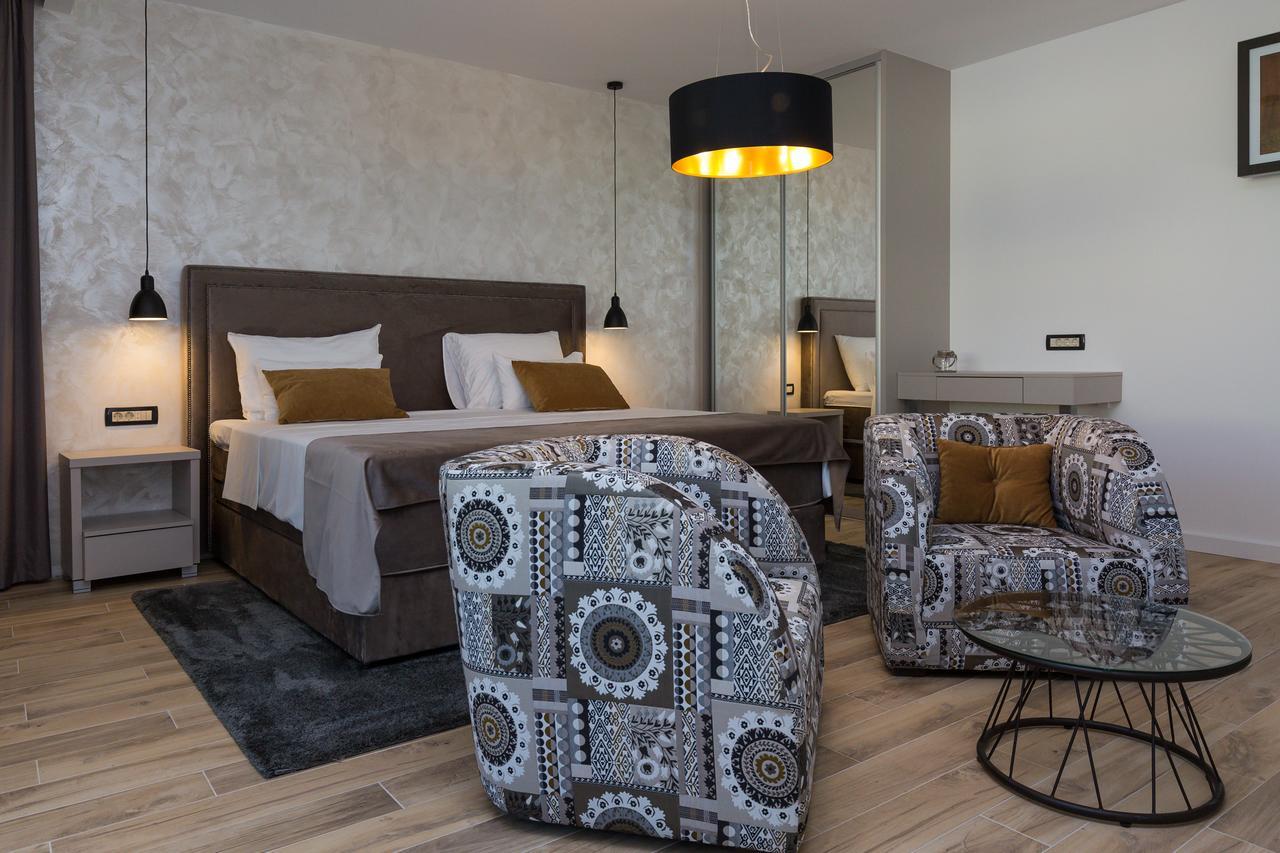 Deluxe King Room Balcony