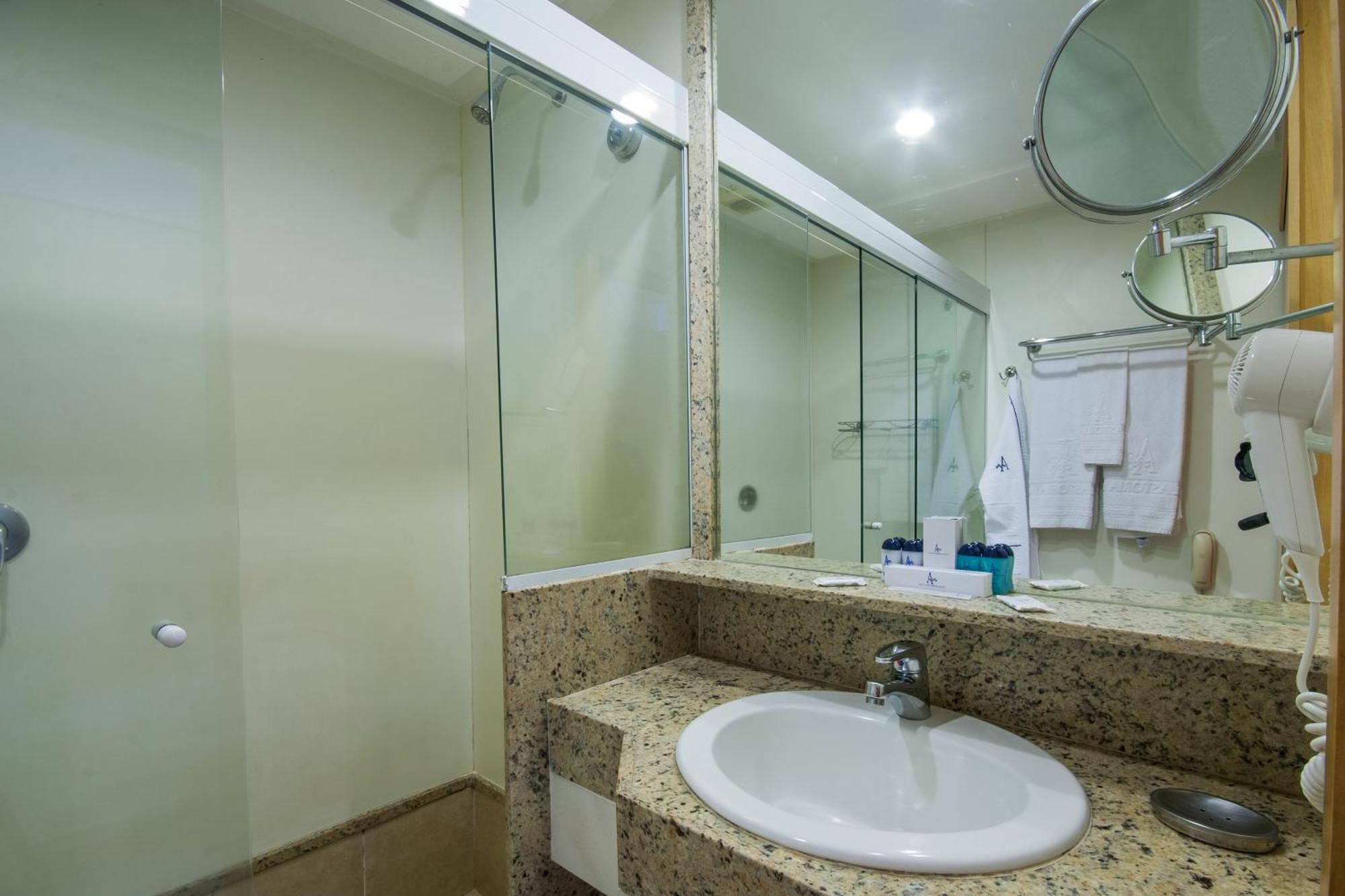 Deluxe Double or Twin Room with Ocean View