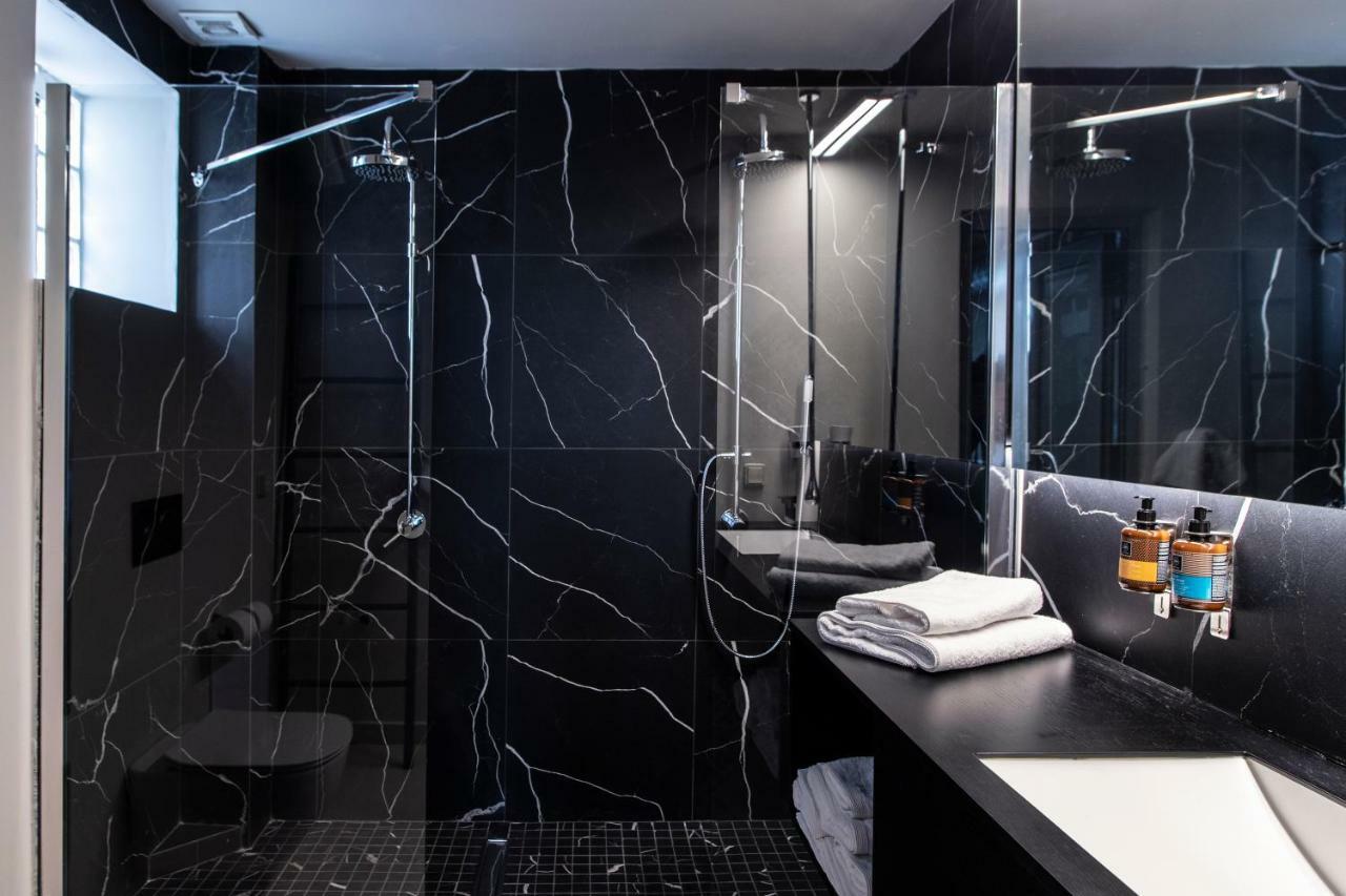 Executive Kamer met 2 Queensize Bedden - Zonder Zwembad