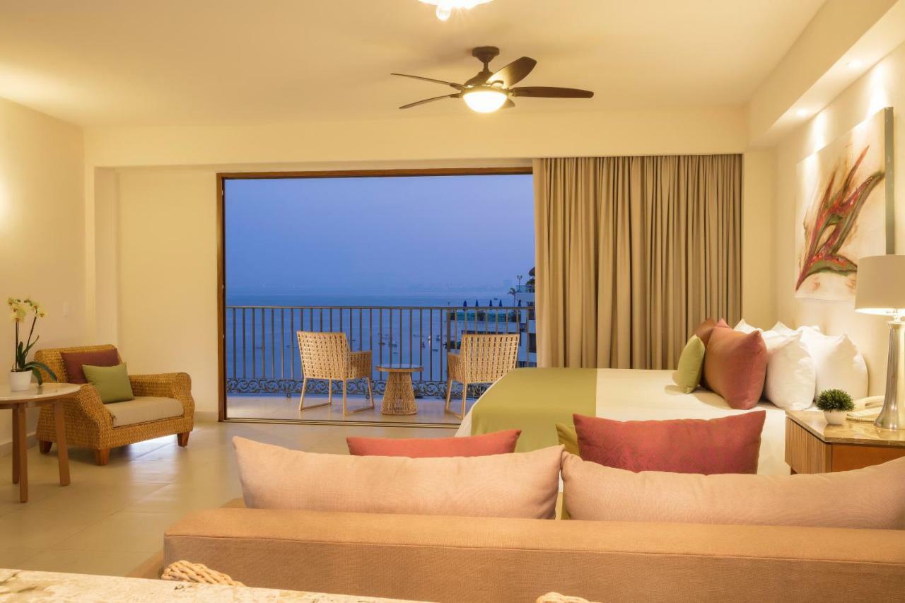 Suíte Júnior com Vista para o Mar