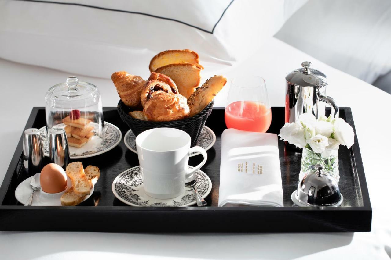 Boutique Room,995424316:JPEG