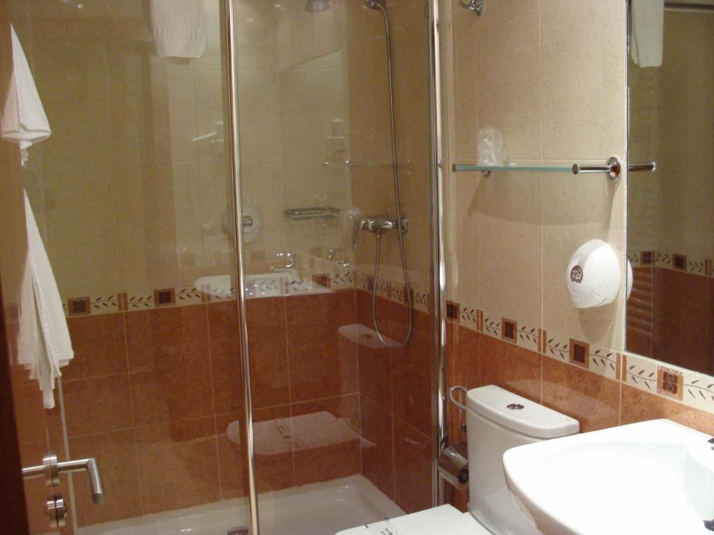 Superior Double or Twin Room,8635465:JPEG
