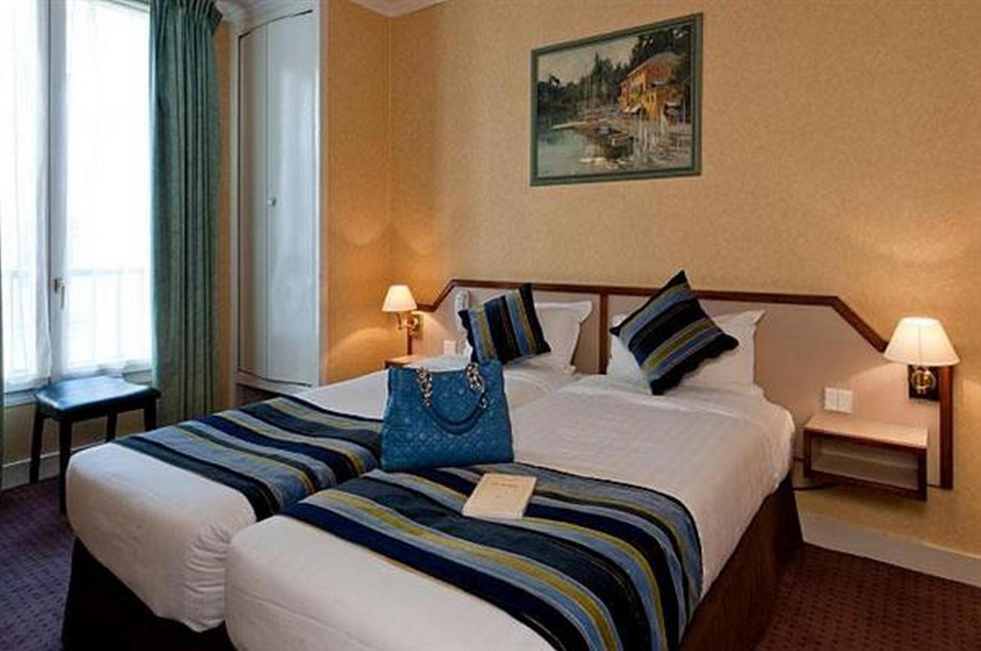 Room Lounge Terrace