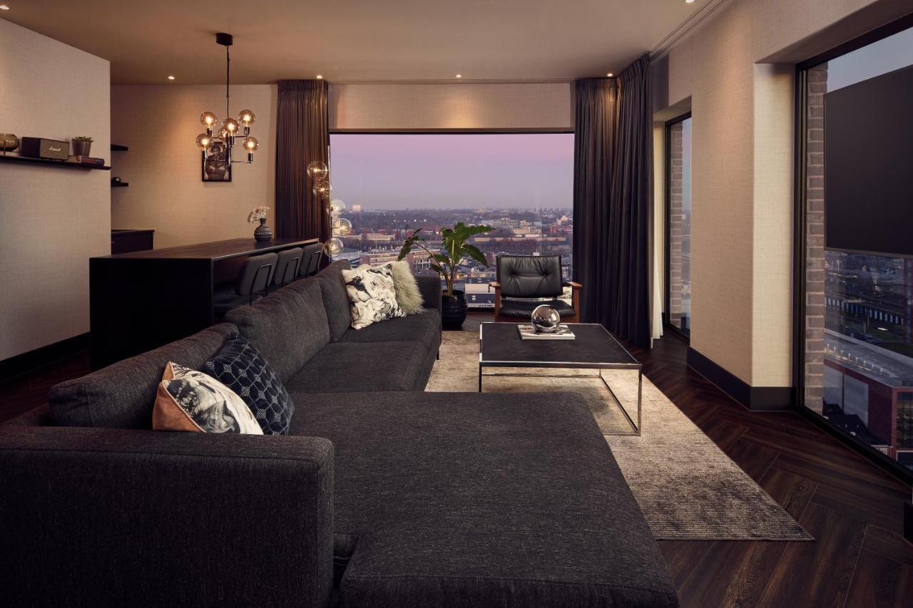 Penthouse Suite South