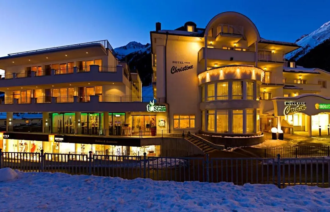 Hotel Garni Christine-1