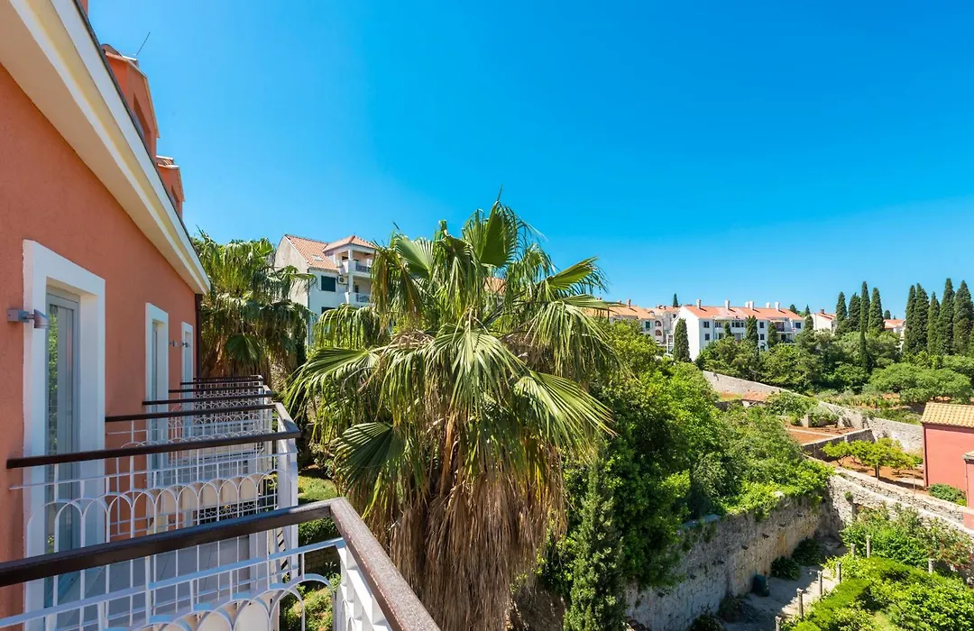 Hotel Lapad-1